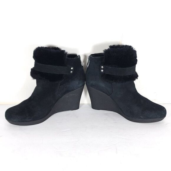 UGG Women's Antonia US 7 Black Suede Fur Cuffed Wedge Ankle Boots Booties - Picture 5 of 11